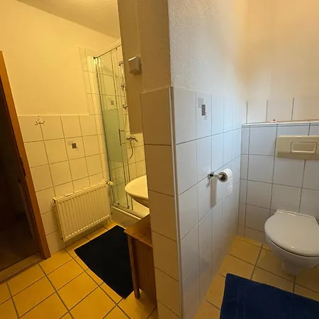 Monteurwohnung, Langenfeld * Λάνγκενφελντ